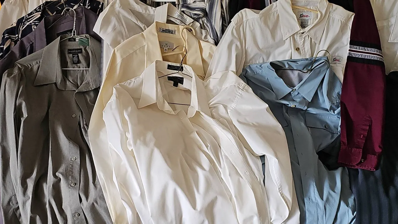 Men's Long Sleeve Dress Shirts Assorted Brands and Styles