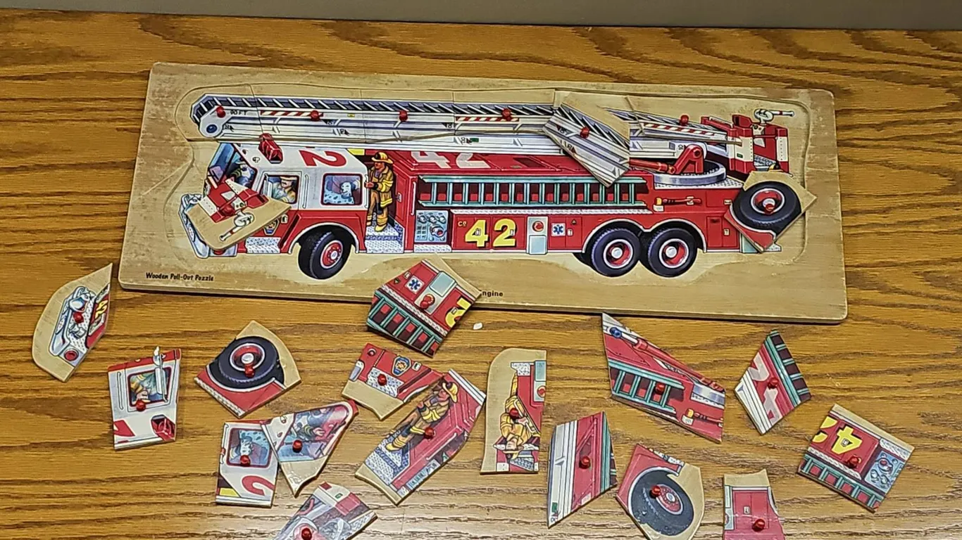 Wooden Pull-Out Puzzle Fire Engine No. 42