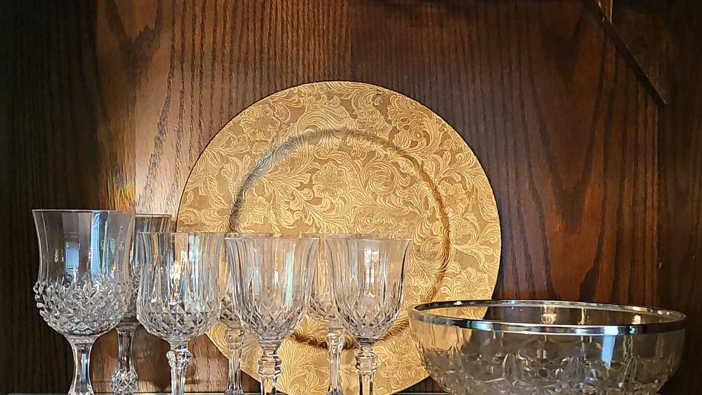 Crystal Glassware Set with Punch Bowl and Decorative Plate