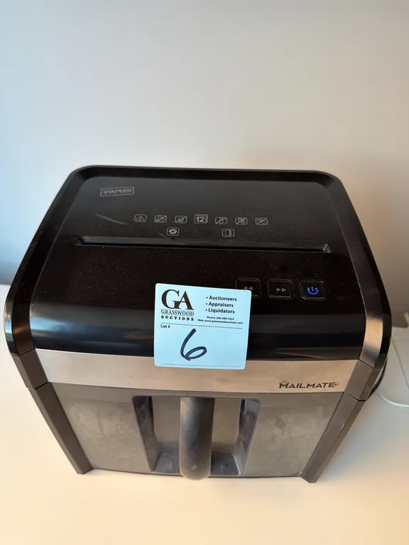 Mailmate paper shredder