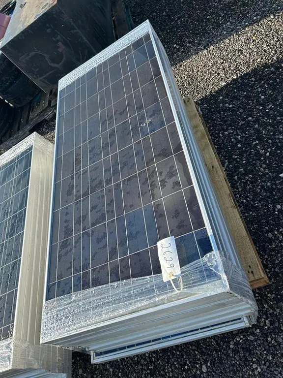 (9) Off-Grid Solar Panels with Aluminum Frame