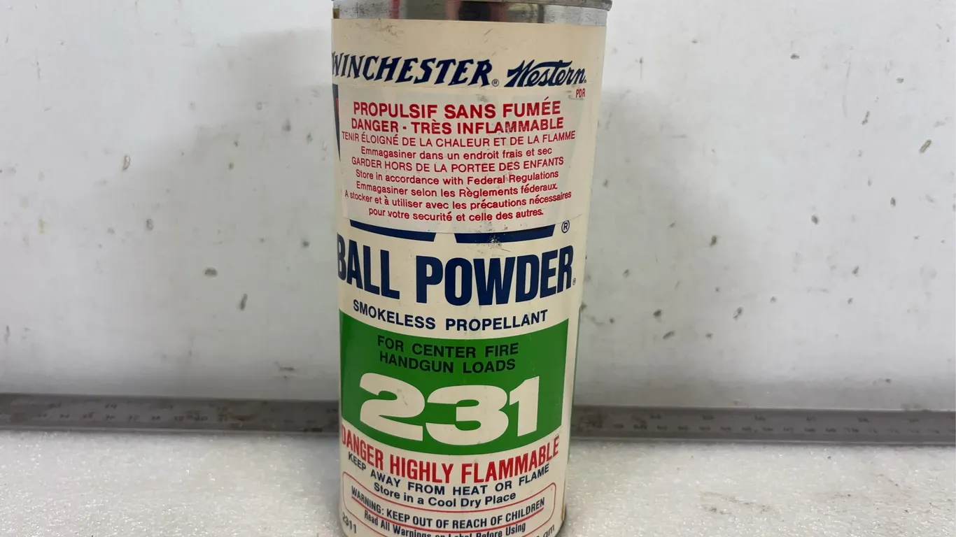 1 Bottle of Winchester Western Ball Powder Smokeless Propellant for Center Fire Handgun Loads 231 *Unreserved*