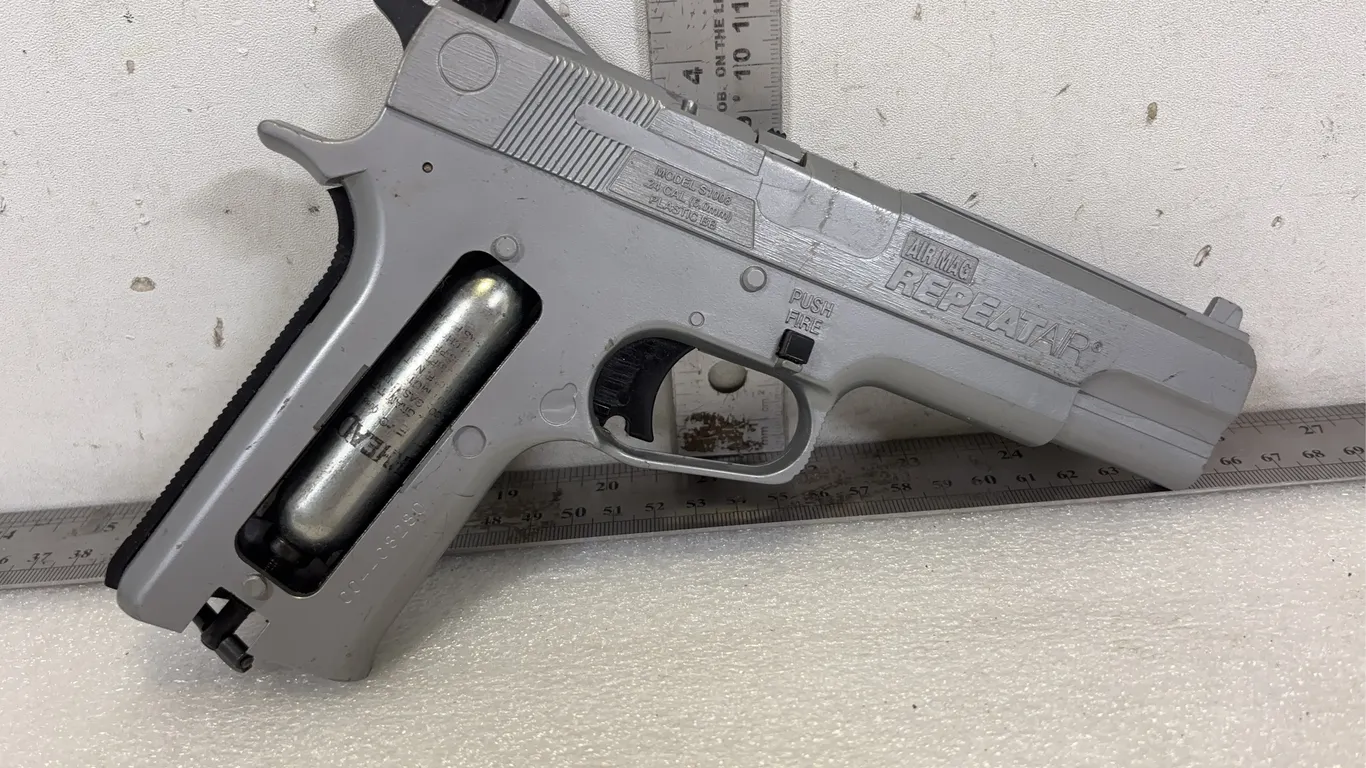 Crosman Airgun Model S1008 .24 Calibre, 8 1/2" x 6" *Unreserved*