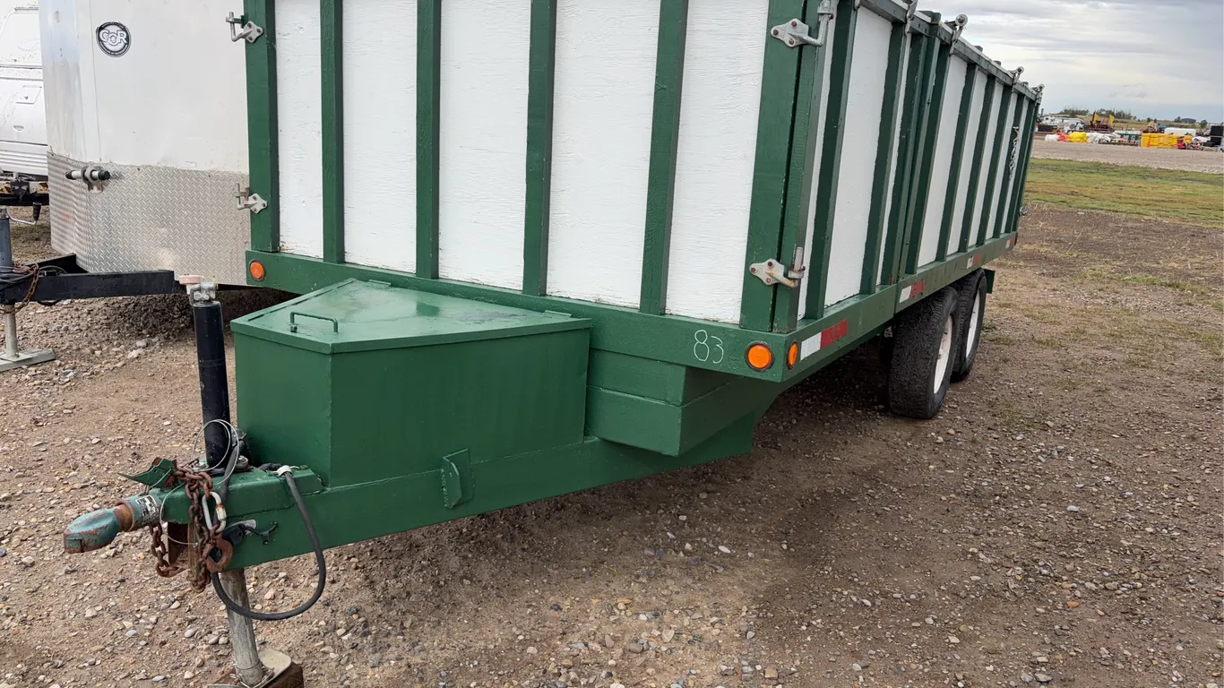 1996 PTL Dual Axle Bumper Pull Utility / Dump Trailer *Unreserved*