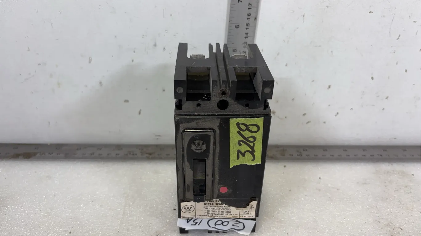 2P15A Breaker, approx. Dimensions of Lot 6" x 3" x 3 1/2" *Unreserved*