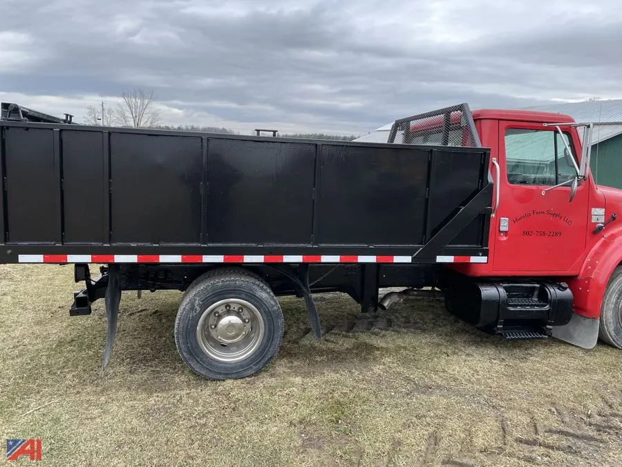 1997 International 4700 Dump Truck