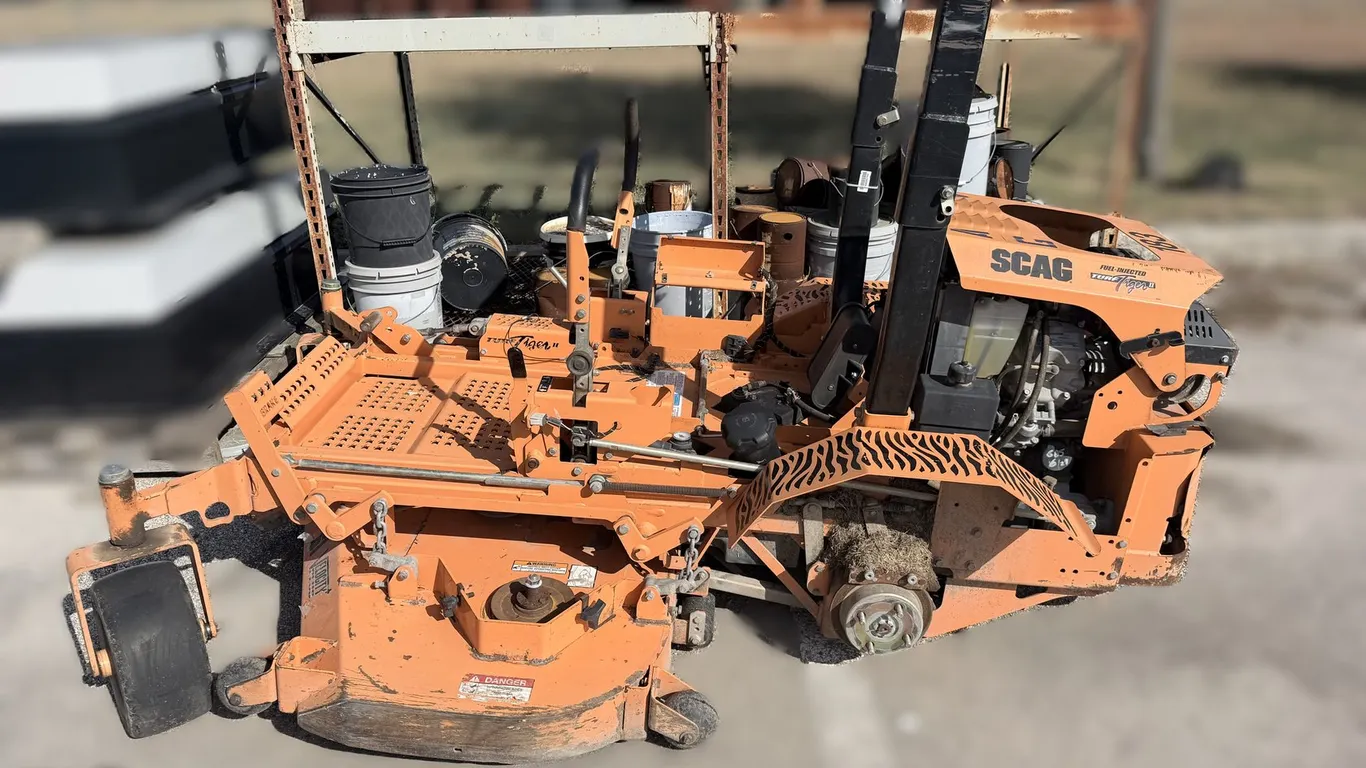 Scag Turf Tiger II Zero Turn Riding Mower