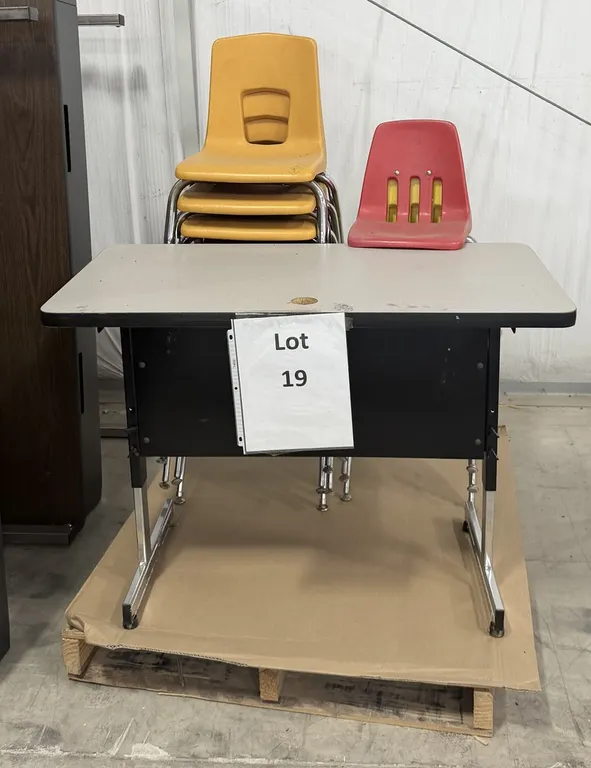 Kinder Chairs and Table