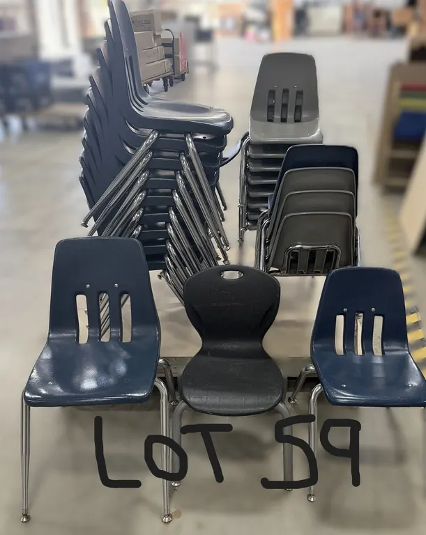 Medium Chairs