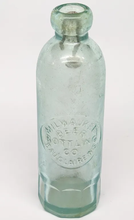 PRE PRO HUTCH SODA BOTTLE MILWAUKEE BEER BOTTLING CO EAU CLAIRE WISCONSIN