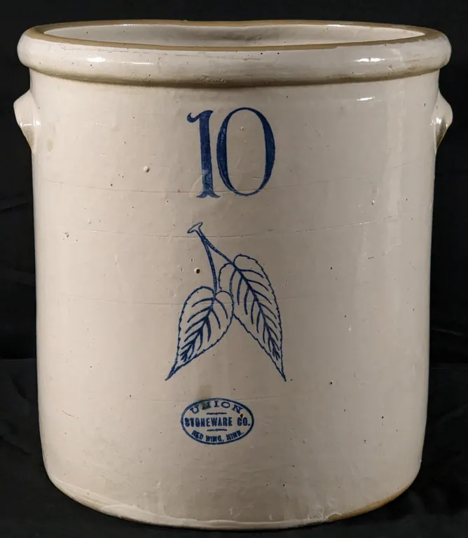 10 GAL RED WING STONEWARE BLUE BIRCHLEAF CROCK