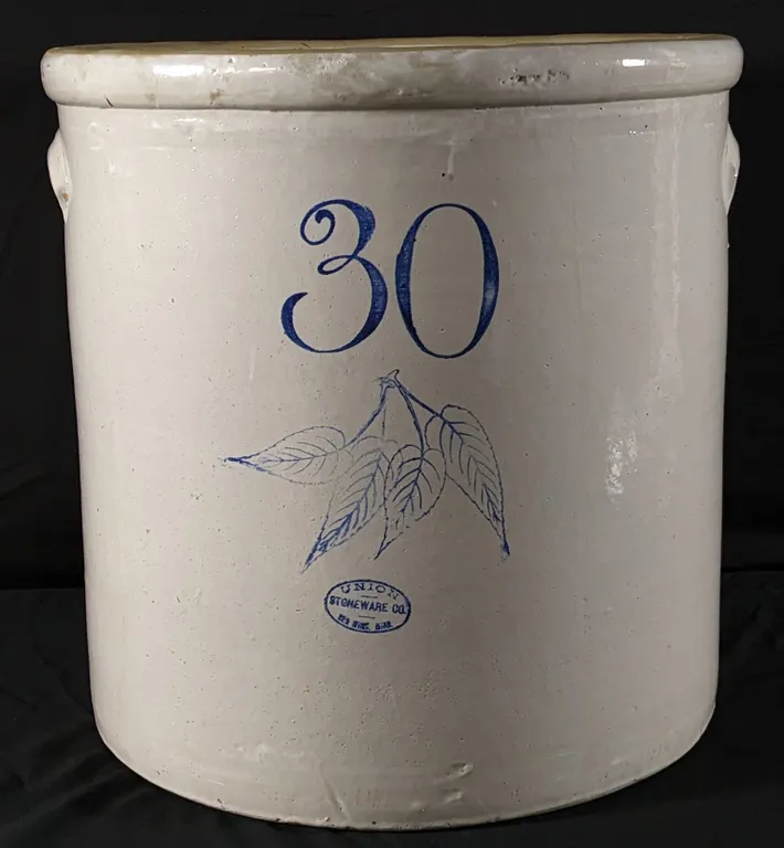 30 GAL RED WING STONEWARE BLUE BIRCHLEAF CROCK
