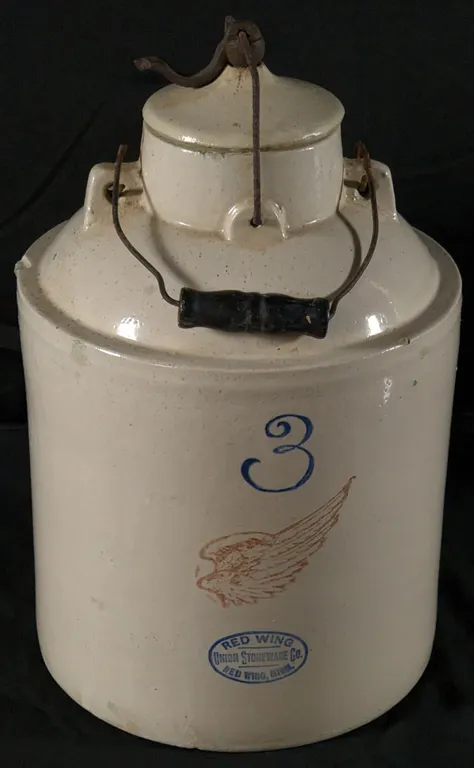 3 GAL RED WING STONEWARE PACKING JAR CROCK