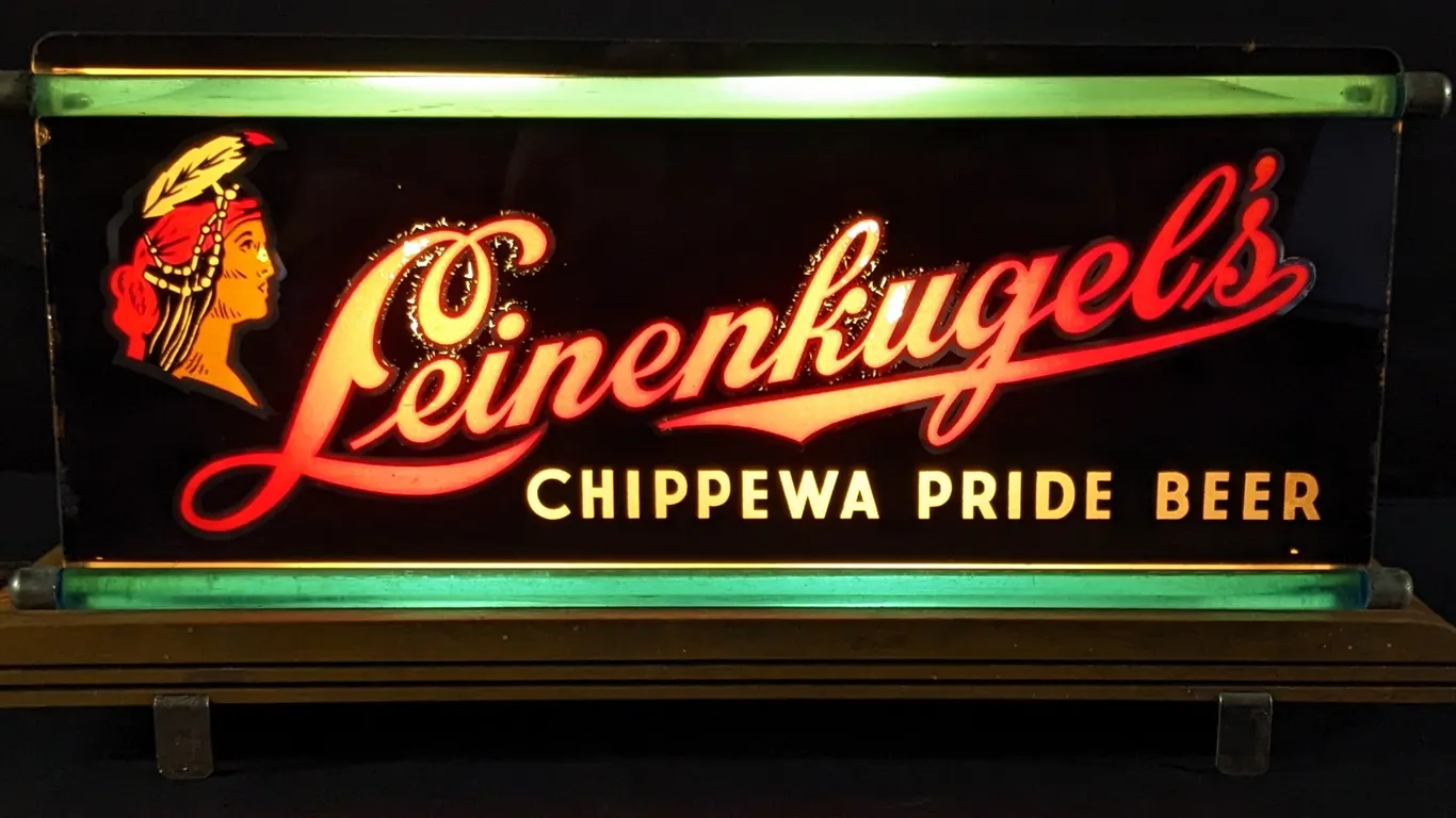 RARE LIGHTED SIGN LEINENKUGEL'S CHIPPEWA PRIDE BEER CHIPPEWA FALLS WISCONSIN