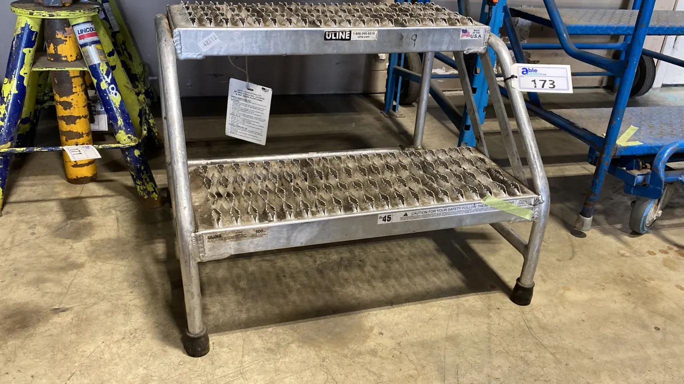 ULINE H-7905, HEAVY DUTY 2 STEP ALUMINUM STEP STOOL