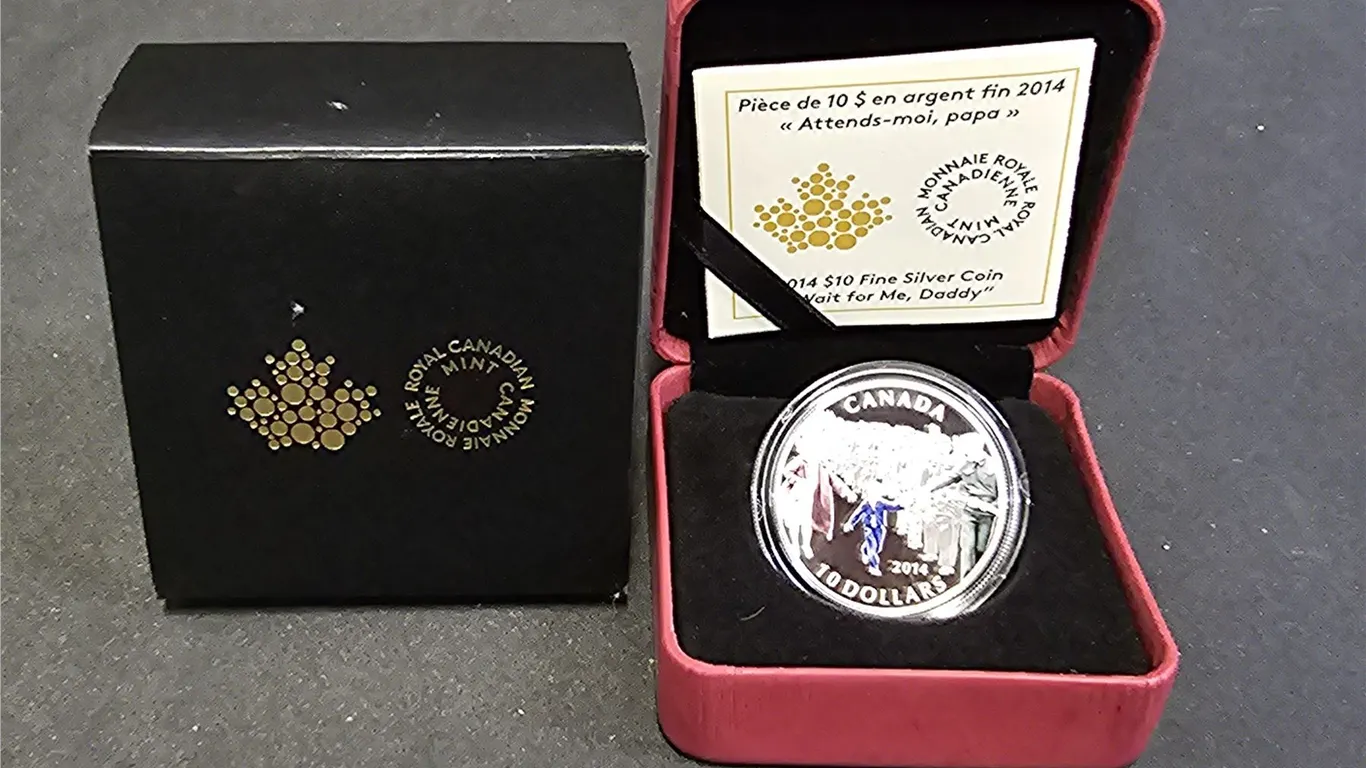 2014 CAD 15.87G .9999 FINE SILVER $10 "WAIT FOR ME, DADDY" COIN IN DISPLAY BOX
