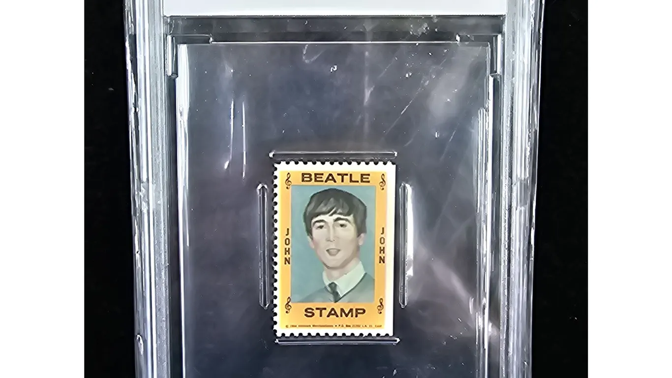 1964 HALLMARK BEATLES JOHN LENNON PREMIERE EDITION STAMP GRADED BCCG 10