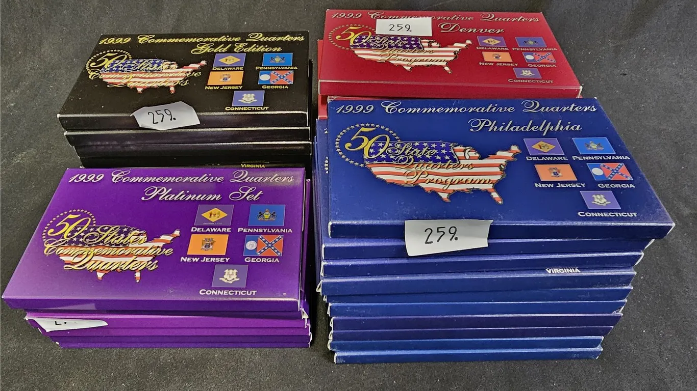 COLLECTION OF US COMMEMORATIVE QUARTERS: GOLD EDITION, PLATINUM EDITION, PHILADELPHIA & DENVER