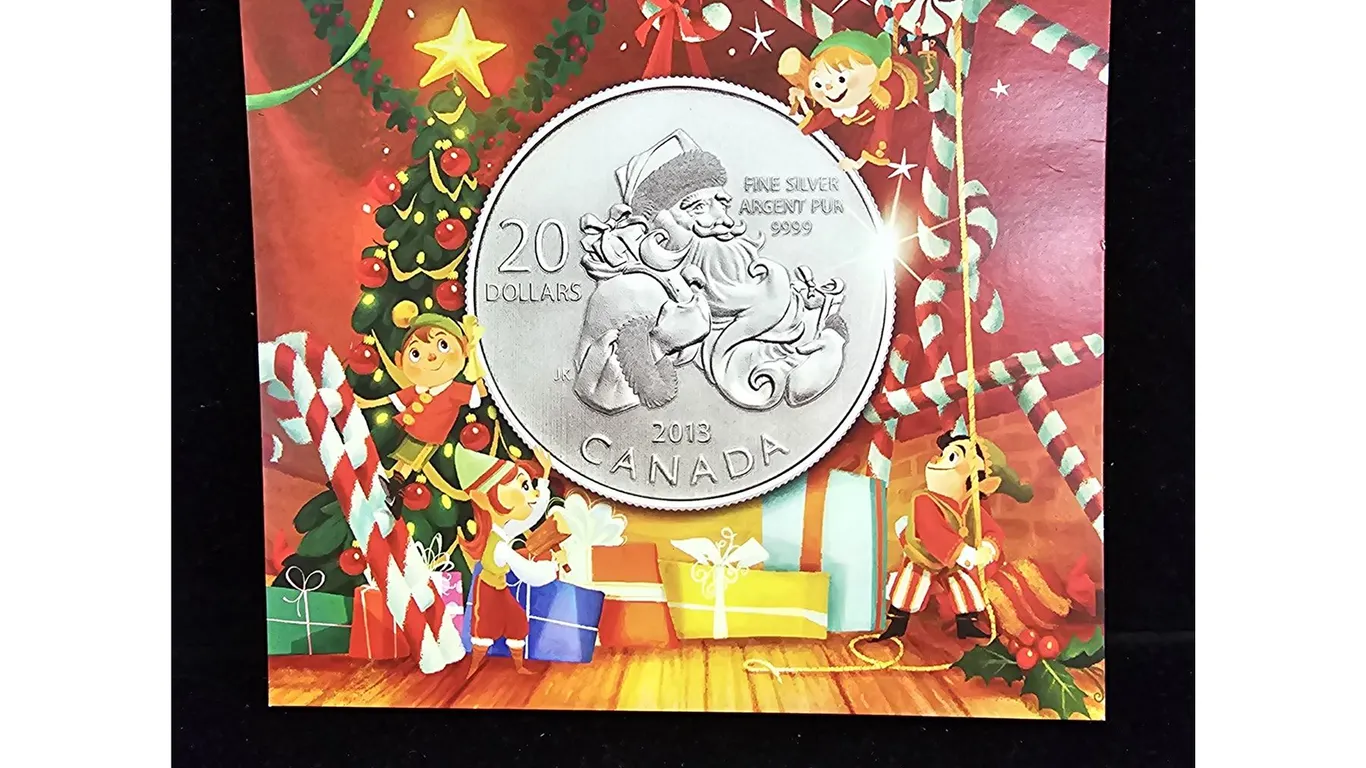 2013 CAD 7.96G .9999 FINE SILVER $20 SANTA COIN