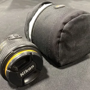 NIKON AF-S NIKKOR 50MM 1:1.4G CAMERA LENS WITH CASE