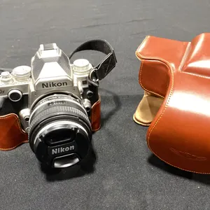 NIKON DF FULL-FRAME FX-FORMAT, DIGITAL SLR CAMERA WTH CASE