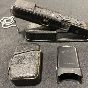 MINOX BLACK FINISH SUBMINIATURE "SPY" CAMERA WITH CUBE FLASH (MADE IN GERMANY)