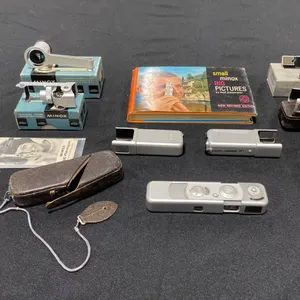 MINOX B SUBMINIATURE "SPY" CAMERA WITH ASSORTED ACCESSORIES (MADE IN GERMANY)