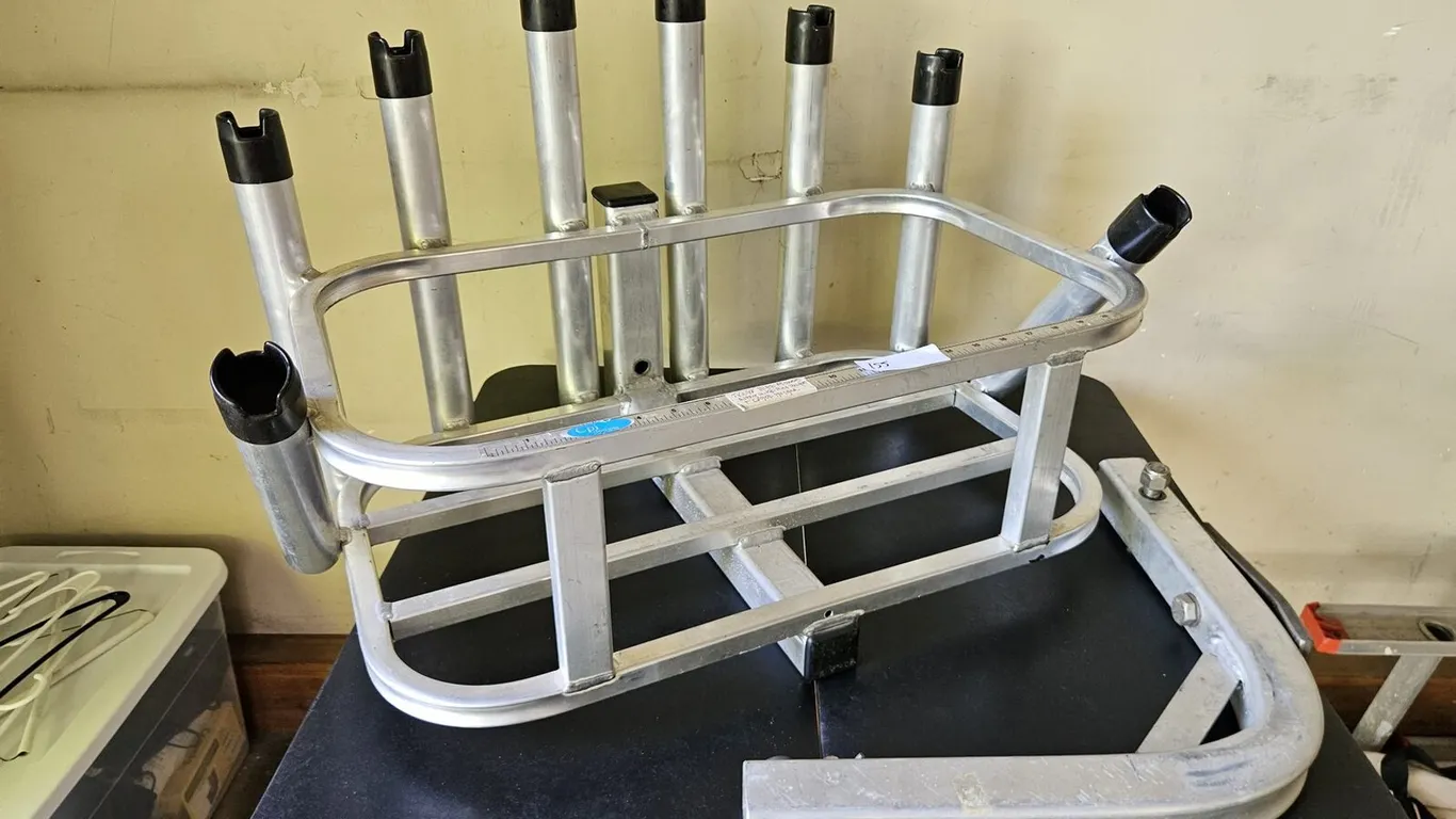 Aluminum 8-Tube Rod Holder / Cooler Rack, Hitch Mount