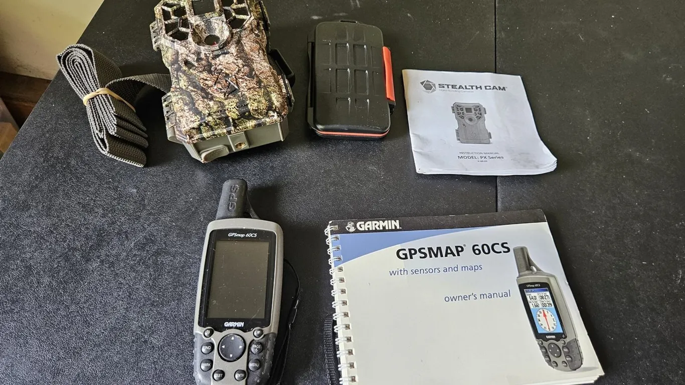 Garmin GPSMap 60CS GPS and Stealth Cam PX Trail Camera