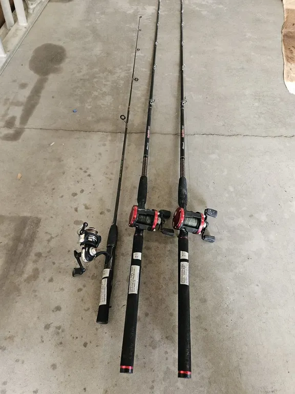 Shakespeare Ugly Stik GX2 & Cirrus rod and reel combos, 3 pcs