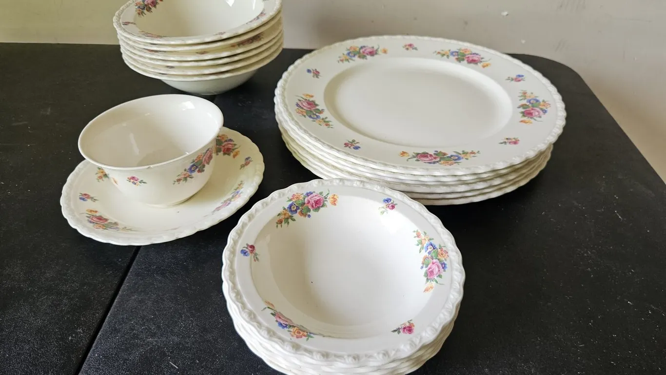 Rope-Edge Floral China: Dinner Plates, Bowls, Cup and Saucer