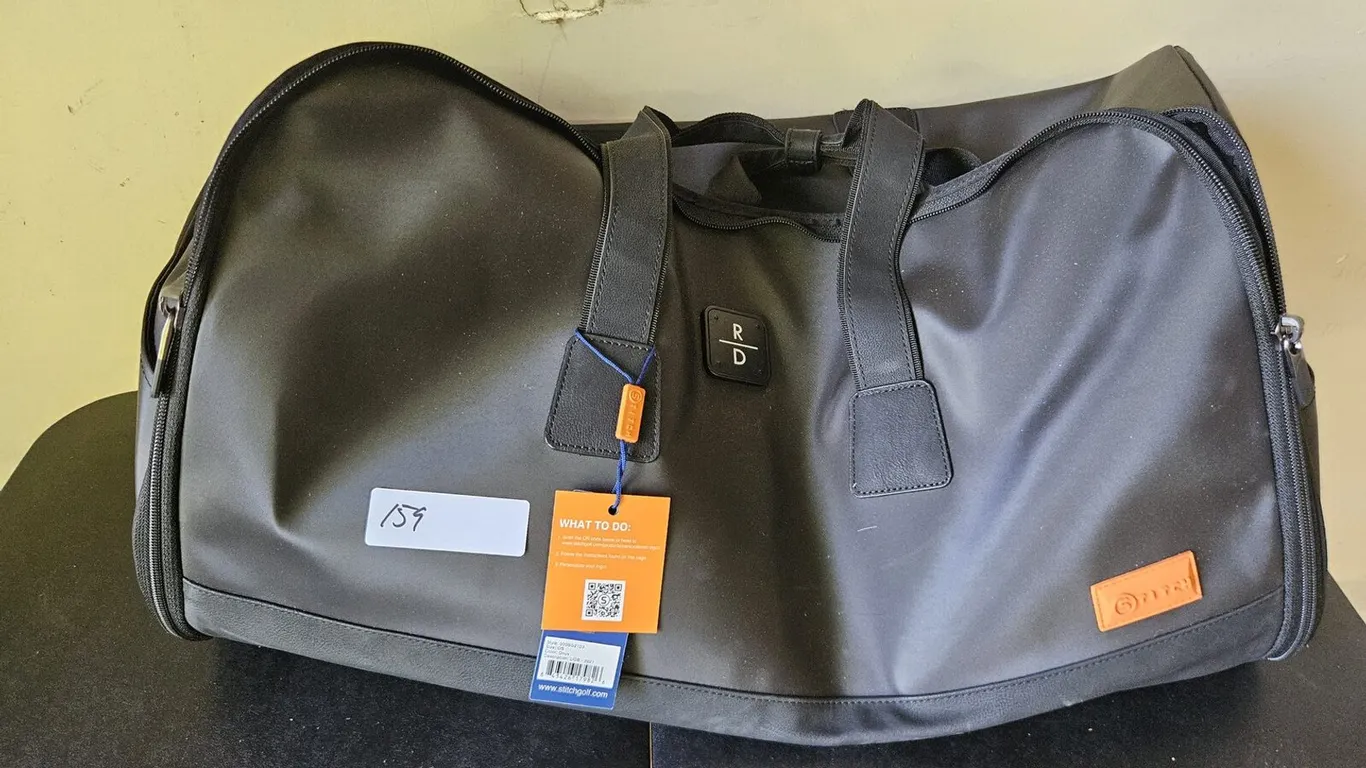 Stitch Golf Onyx travel duffel bag, style 000SG2103