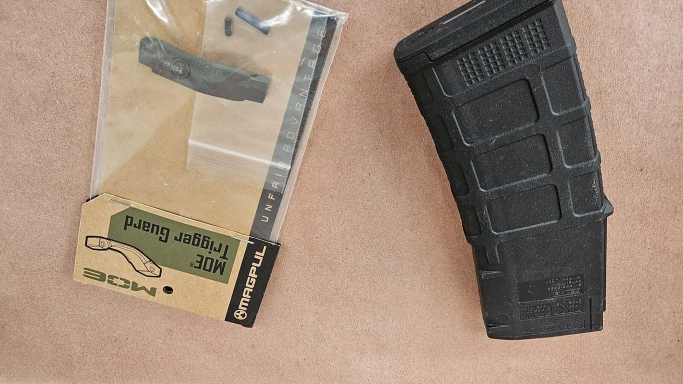 Magpul PMAG 30 AR/M4 GEN M3 5.56 Mag and MOE Trigger Guard