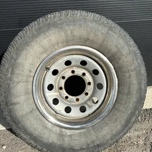 265/75r16 tire and rim