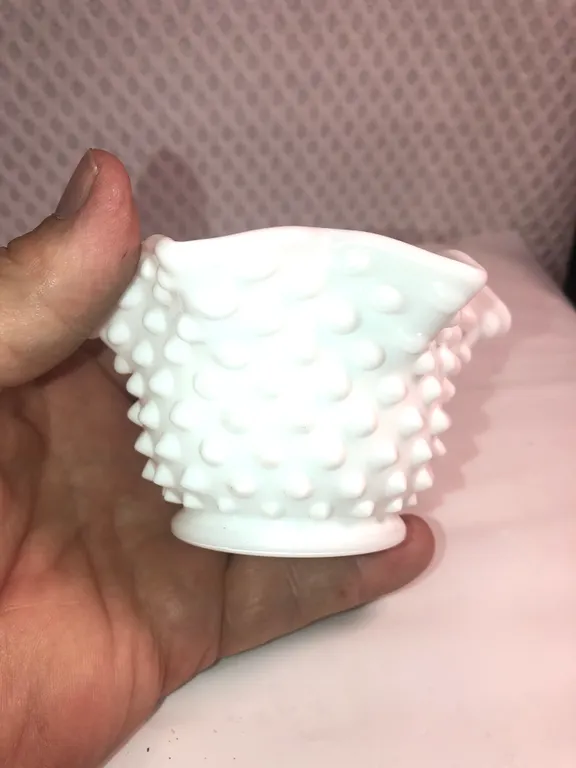 Fenton Hobnail Star Bonbon Bowl