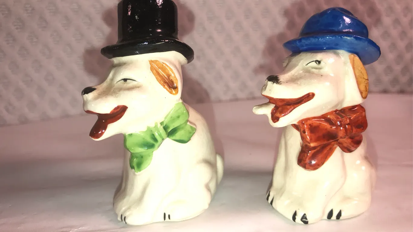Vintage Ceramic Salt and Pepper