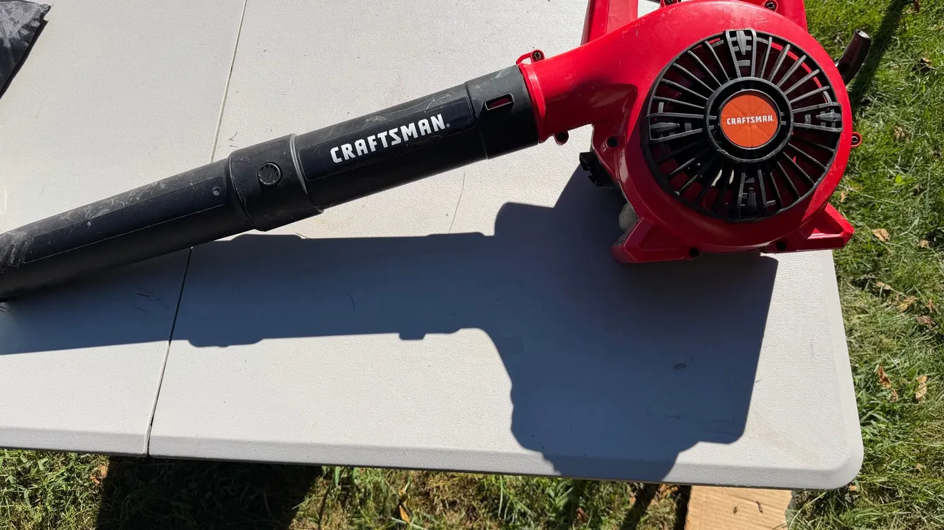Craftsman 25cc 2-Cycle Gas Leaf Blower Variable Speed Cruise Control