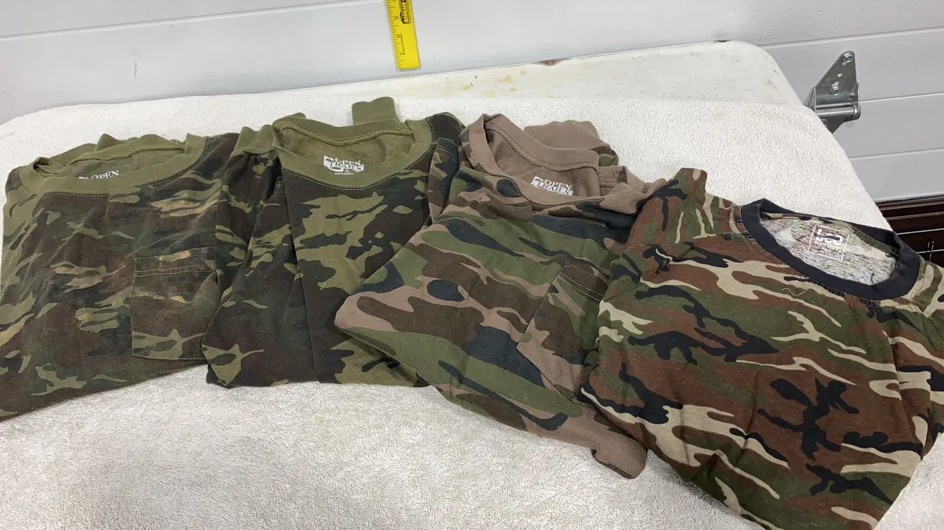 Men’s Large Shirts