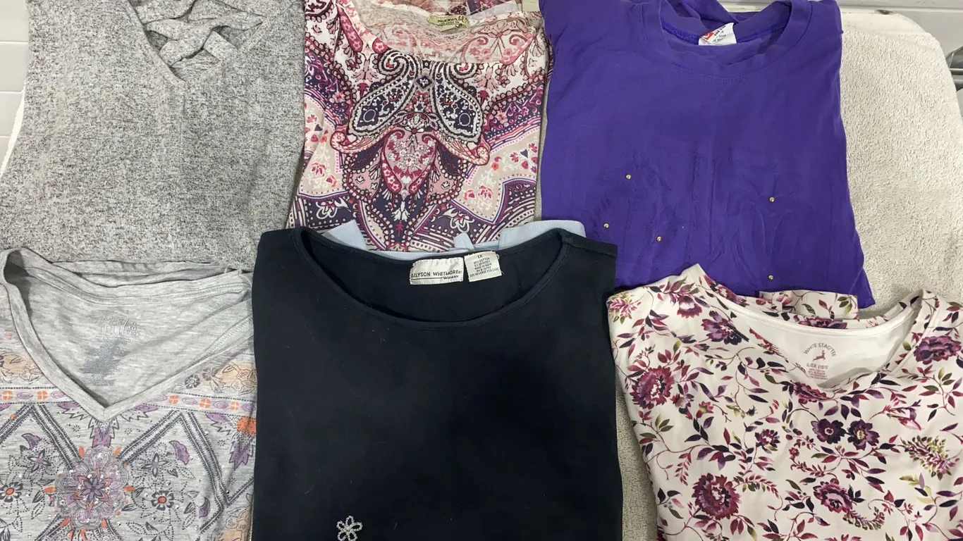 womens XL shirts