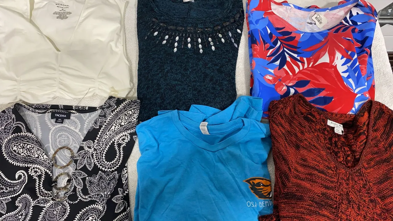 Womens XL Tops