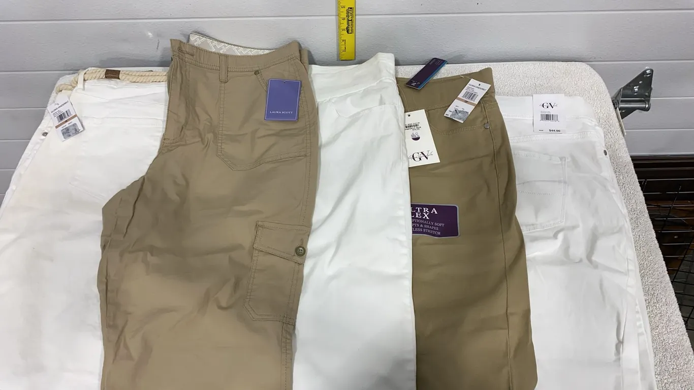 Womens shorts (12)