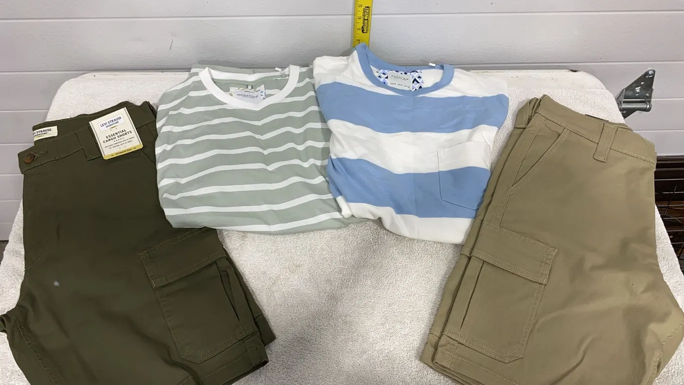 Mens Shorts (31)/ Shirts ( Medium)