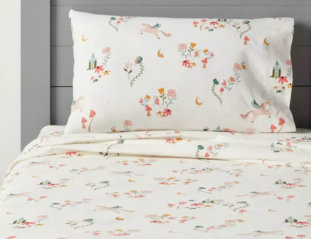 *APPEARS NEW* Pillowfort Full Pegasus Cotton Kids' Sheet Set