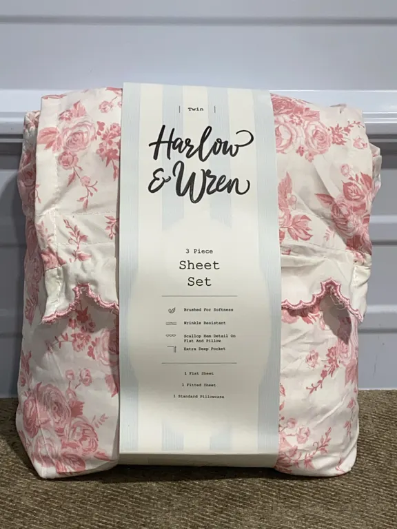 *NEW* Harlow and Wren Twin Microfiber Sheet Set Pink Floral