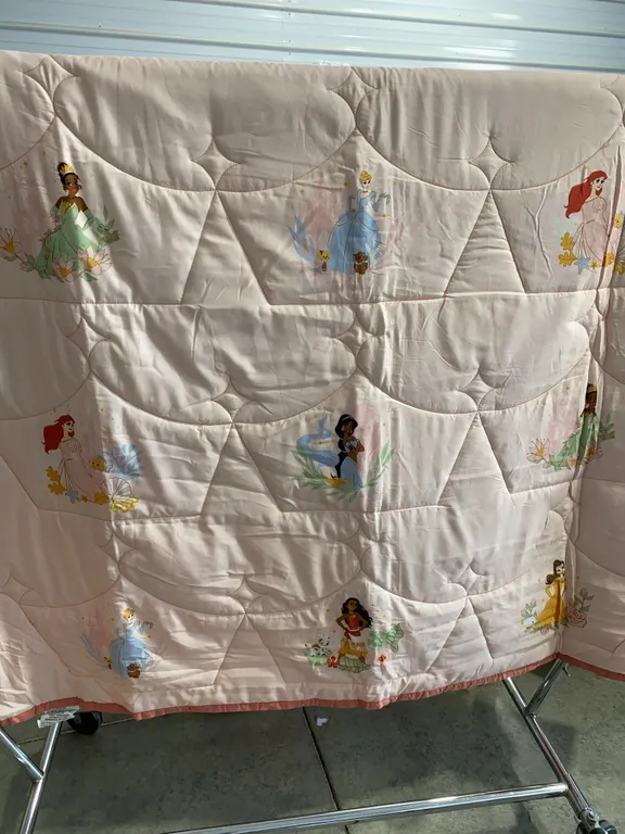 *NEW* The Disney Collection by Pillowfort Full/Queen Princess Characters Kids' Quilt