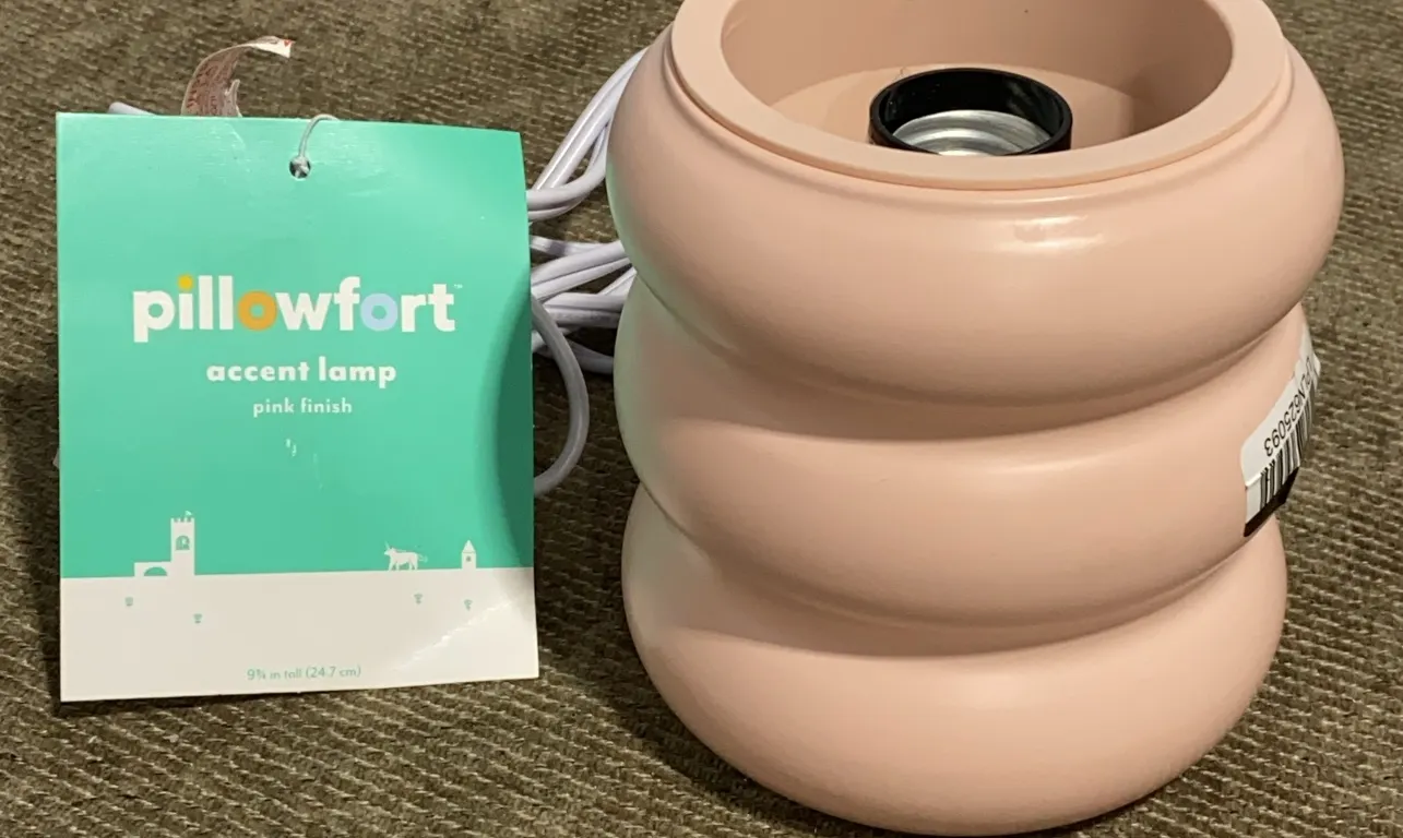**NEW/MISSING GLOBE TOP** Pillowfort Novelty Kids' Accent Lamp - Pink