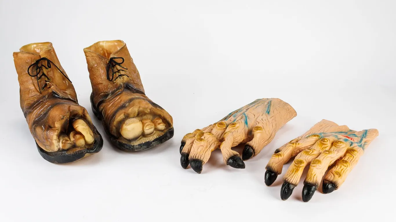 Vintage Latex Halloween Costume Monster Feet & Hands
