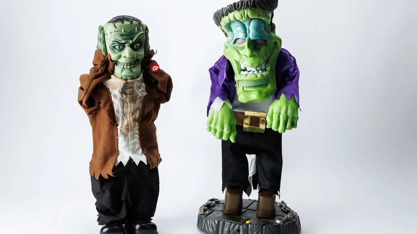 Calling All Frankenstein Lovers! Two Scary Frankenstein Halloween Figures!