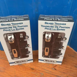 Pair of Wahl rechargeable beard trimmers unused