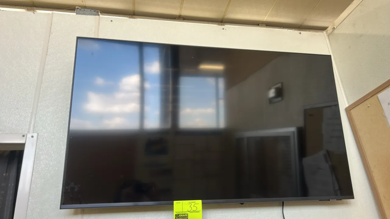 Samsung 50" flatscreen TV. Includes wall mount bracket.